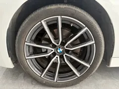 2023 BMW 3 Series 320Li M Sport Package, белый — фото 7
