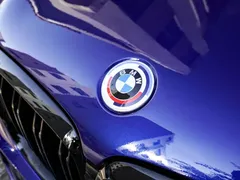 2022 BMW X5 M, синий — фото 3