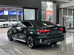 2022 Audi A3L Limousine 35 TFSI Fashion Sport, зелёный — фото 14
