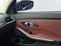 2023 BMW 3 Series 320Li M Sport Package — фото 11