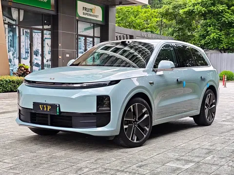 2025 Li Auto L6 Max
