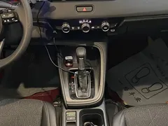 2023 Honda Vezel 1.5L CVT, белый — фото 19