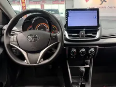 2022 Toyota Yaris L Zhixuan X 1.5L CVT PLUS, белый — фото 17