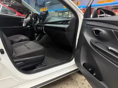 2022 Toyota Yaris L Zhixuan X 1.5L CVT PLUS, белый — фото 22