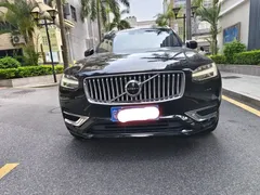 2022 Volvo XC90 7-seat, чёрный — фото 2