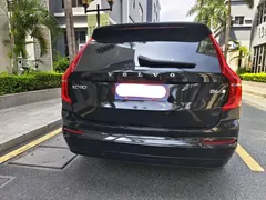 2022 Volvo XC90 7-seat, чёрный — фото 9