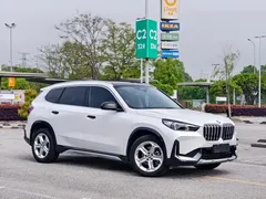 2023 BMW X1 sDrive20Li X, белый — фото 3