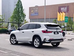 2023 BMW X1 sDrive20Li X, белый — фото 4