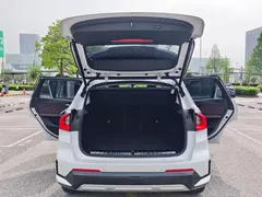 2023 BMW X1 sDrive20Li X, белый — фото 22