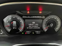 2022 Audi Q3 35 TFSI Fashion Dynamic, белый — фото 18