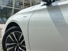 2022 Honda Inspire Hybrid 2.0L, белый — фото 12