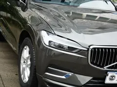 2021 Volvo XC60 4WD Zhiyi Luxury — фото 10