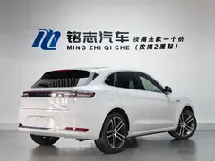 2025 Aito M5 Ultra 4WD, белый — фото 6