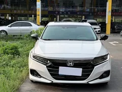 2022 Honda Accord 260TURBO Premium, белый — фото 2