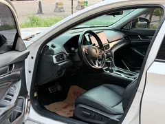 2022 Honda Accord 260TURBO Premium, белый — фото 7