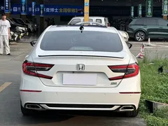 2022 Honda Accord 260TURBO Premium, белый — фото 11