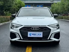 2022 Audi A3 Sportback 35 TFSI, белый — фото 2