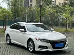 2018 Honda Accord 260TURBO Elite, белый — фото 3