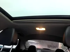 2022 Hyundai Elantra 1.5L CVT LUX Premium — фото 18