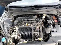 2022 Hyundai Elantra 1.5L CVT LUX Premium — фото 20