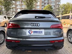 2022 Audi Q5L Sportback 40 TFSI — фото 5