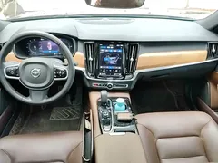 2024 Volvo S90 Hybrid 4WD Luxury, чёрный — фото 6