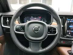 2024 Volvo S90 Hybrid 4WD Luxury, чёрный — фото 7