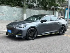 2022 Changan UNI-V 1.5T Sport — фото 1