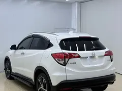 2020 Honda Vezel 1.5L CVT Pioneer, белый — фото 6