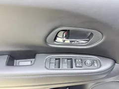 2020 Honda Vezel 1.5L CVT Pioneer, белый — фото 10