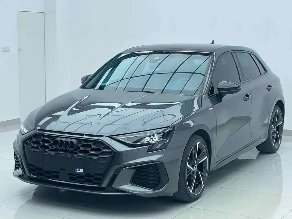 2022 Audi A3 Sportback 35 TFSI Fashion Sport