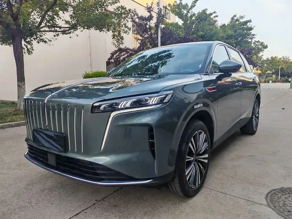 2026 Hongqi HS6 PHEV 240