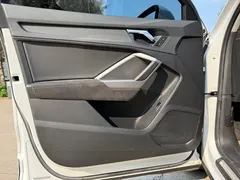 2022 Audi Q3 35 TFSI, белый — фото 10