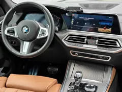 2022 BMW X5 xDrive40i M, чёрный — фото 16