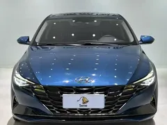2022 Hyundai Elantra 1.5L CVT LUX Premium, синий — фото 2
