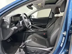 2022 Hyundai Elantra 1.5L CVT LUX Premium, синий — фото 7