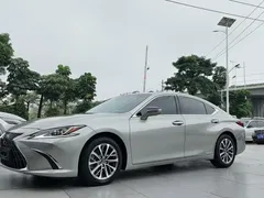 2021 Lexus ES 300h — фото 3