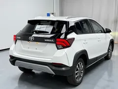 2022 Toyota Yaris L Zhixuan X 1.5L CVT PLUS, белый — фото 16