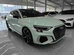 2022 Audi A3 Sportback 35 TFSI, зелёный — фото 3