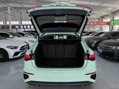 2022 Audi A3 Sportback 35 TFSI, зелёный — фото 19