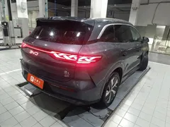 2025 BYD Tang L 200KM 4WD — фото 4