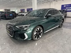 2022 Audi A3L Limousine 35 TFSI Fashion Sport, зелёный — фото 1