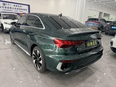 2022 Audi A3L Limousine 35 TFSI Fashion Sport, зелёный — фото 6