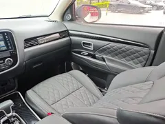 2021 Mitsubishi Outlander 2.4L 4WD Enjoy 7, белый — фото 14