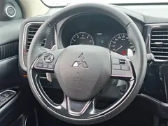 2021 Mitsubishi Outlander 2.4L 4WD Enjoy 7, белый — фото 15