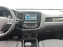 2021 Mitsubishi Outlander 2.4L 4WD Enjoy 7, белый — фото 16
