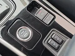 2021 Mitsubishi Outlander 2.4L 4WD Enjoy 7, белый — фото 23