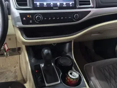 2021 Toyota Highlander 2.0T 4WD Elite 7, белый — фото 11