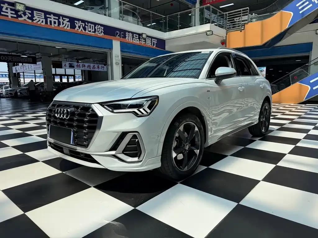 2022 Audi Q3 35 TFSI Fashion Dynamic