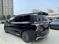 2024 Hongqi HQ9 2.0T 4WD Luxury — фото 3